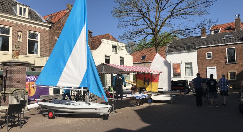 WV De Helling presenteert zich op de Culemborg 700 Markt