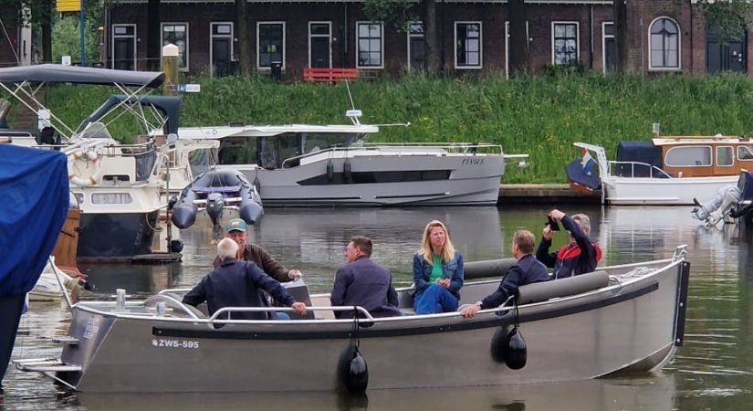 Esloep tewater: binnenkort de doop